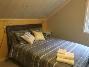 3 bedrooms, Internet, bed sheets