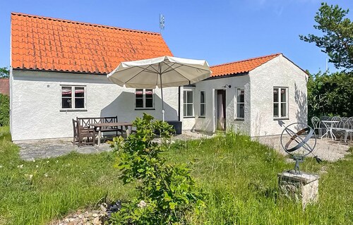 Schönes Zuhause in Tingstäde mit WLAN