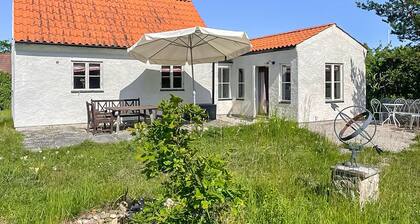 Schönes Zuhause in Tingstäde mit WLAN