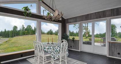 Cozy home in Bengtsfors with sauna