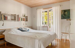 5 camere