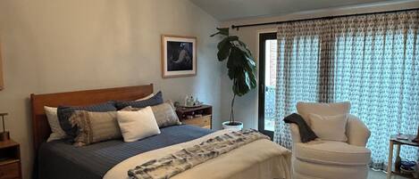 3 室のベッドルーム、アイロン / アイロン台、WiFi、ベッドシーツ