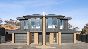 Exterior - Boreas A, 5 bedroom town house (Jindabyne)