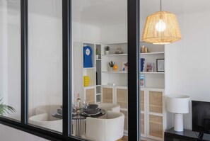 Interior - 1-Br with Terrace – Palm Beach, Close to Beaches (Cannes)
