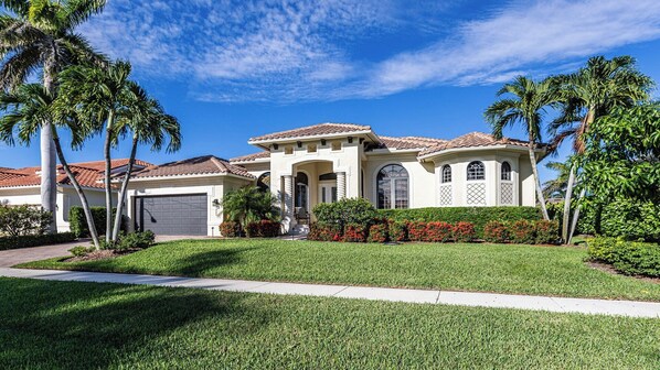 Imagen sin descripción, 1 de 23, botón