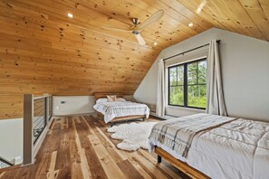 4 bedrooms, free WiFi, bed sheets