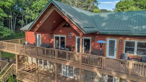 Exterior - Wraparound Views and Forest Feels with Game Room and Pool Table (Grassy Creek)
