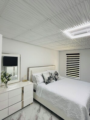 1 bedroom, iron/ironing board, travel cot, bed sheets