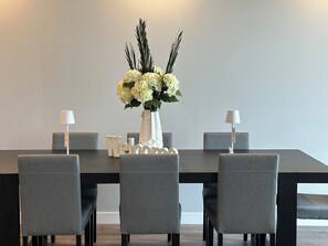 Dining - Next Level Living in Niagara! (Niagara Falls)