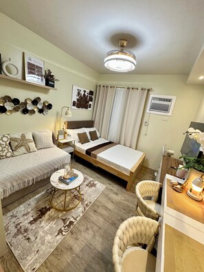 1 bedroom, iron/ironing board, WiFi, bed sheets