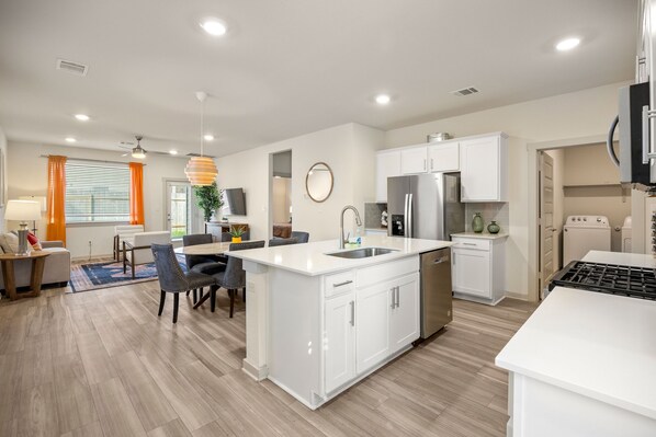 Private kitchen - San Marcos Corporate Stay 5Bed (San Marcos)