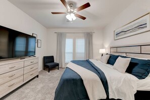 4 bedrooms, iron/ironing board
