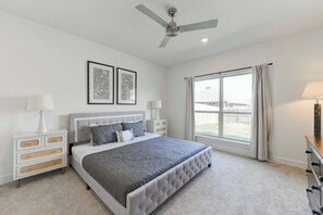 4 bedrooms, WiFi - Workers Heaven in Lorena (Lorena)