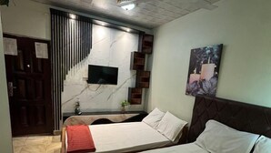 Family Twin Room | WiFi (free)