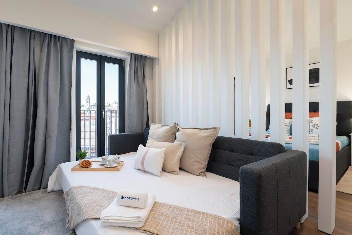 1 dormitorio, tabla de planchar con plancha, cuna de viaje y wifi gratis