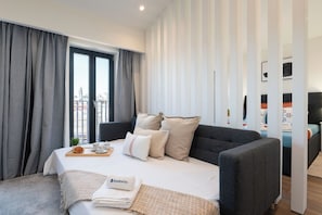 1 chambre, fer et planche à repasser, Wi-Fi gratuit, draps fournis