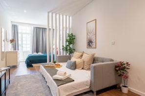 6 chambres, bureau, fer et planche à repasser, Wi-Fi gratuit