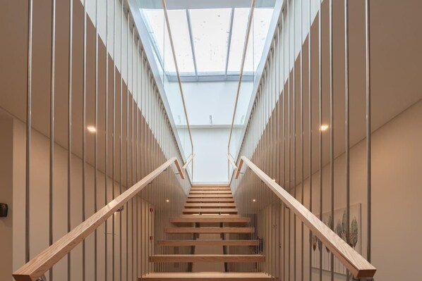 Interior - Jacuzzi Retreat in Heart of Porto by HostWise (Porto)