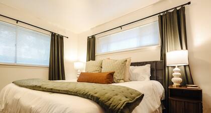Centrally Located King Bed Midtown Memphis 2360