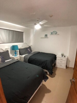 2 chambres, fer et planche à repasser, Wi-Fi, literie fournie