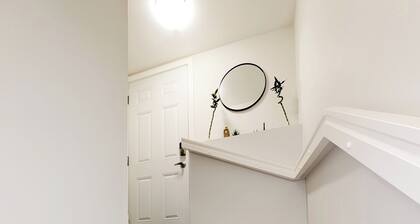 Modern Private Suite | Quiet & Central Winnipeg