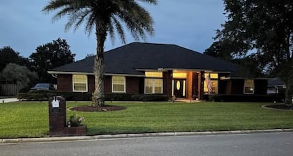 Sinclair Resort-Style Home with Private Pool â Your Relaxing Escape Awaits.