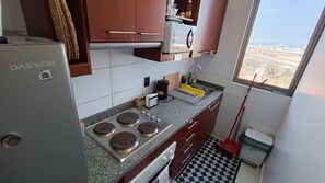 Microondas, horno y parrilla de estufa