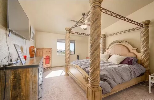Fabulous 3-bedroom house with AC in Fort Mohave