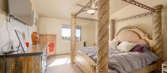 Fabulous 3-bedroom house with AC in Fort Mohave