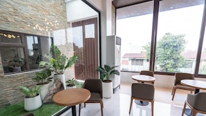 Khu ẩm thực ngoài trời