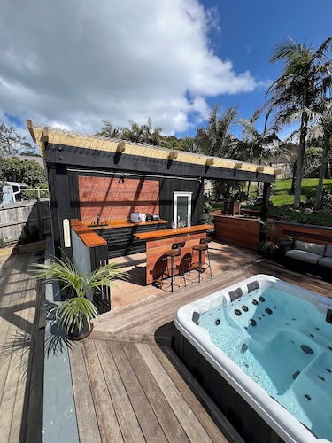 La Maison Soleil with heated Swim Spa