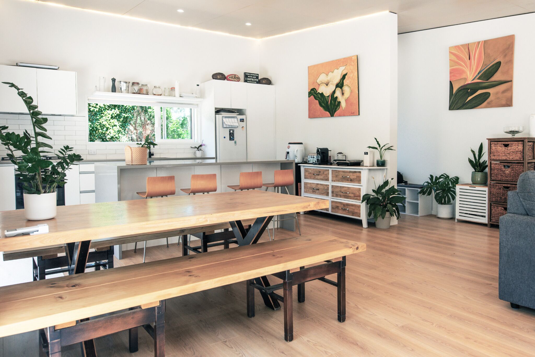 Premium Villa, Garden View | Makan dalam bilik