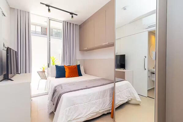 1 bedroom, iron/ironing board, WiFi, bed sheets