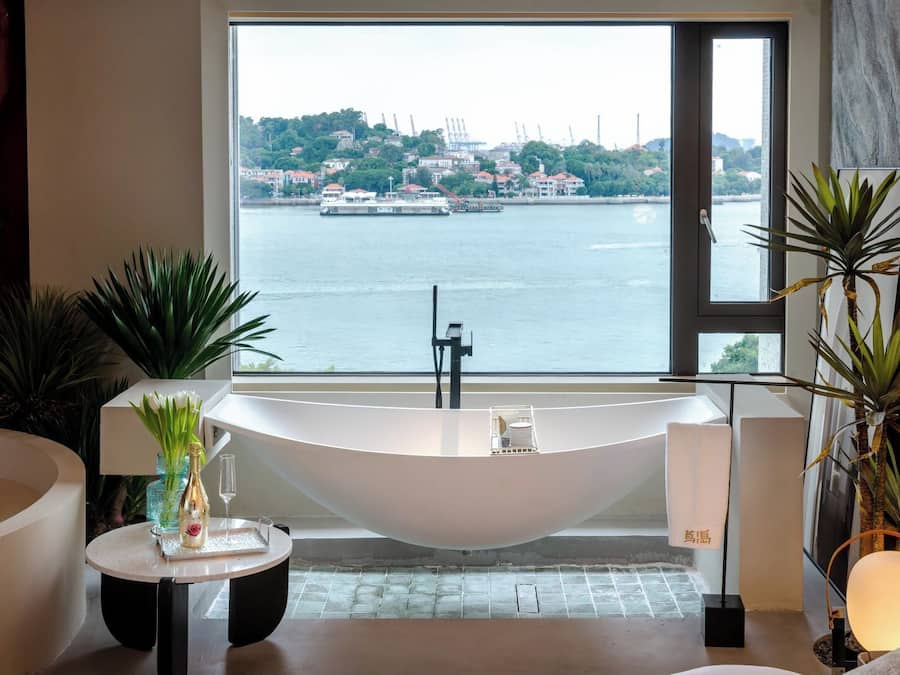 Luxury Room | Front of property