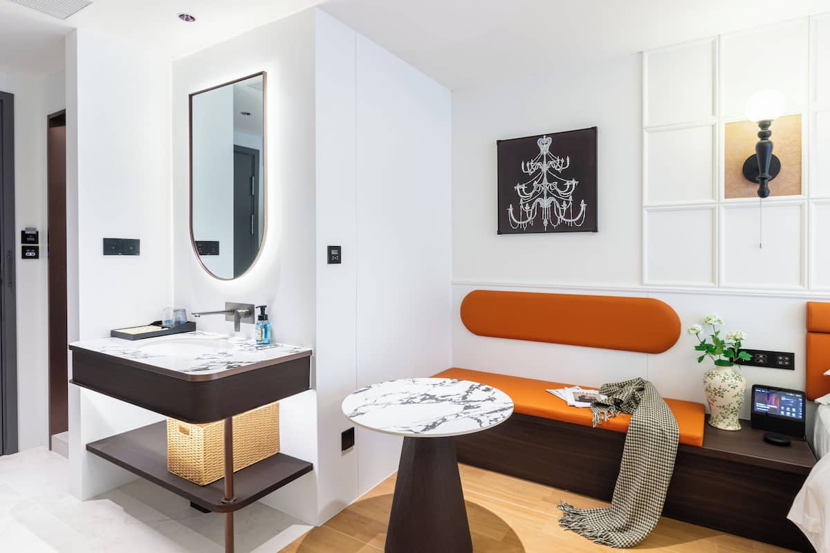 Basic Double Room | Individually decorated, laptop workspace, iron/ironing board