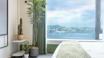 Elite Double Room | Individually decorated, iron/ironing board, free WiFi