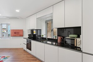 Fridge, microwave, oven, dishwasher