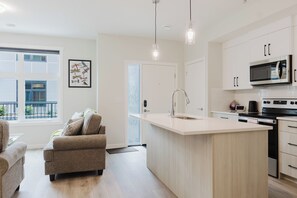 Microwave, stovetop, dishwasher