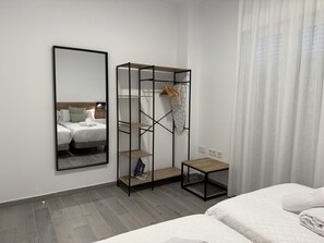 2 Schlafzimmer, Bügeleisen/Bügelbrett, Internetzugang, Bettwäsche