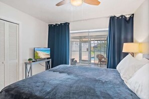 3 slaapkamers, een strijkplank/strijkijzer, wifi, beddengoed