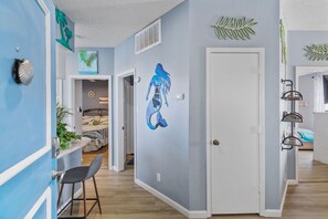 2 bedrooms, desk, iron/ironing board, free WiFi