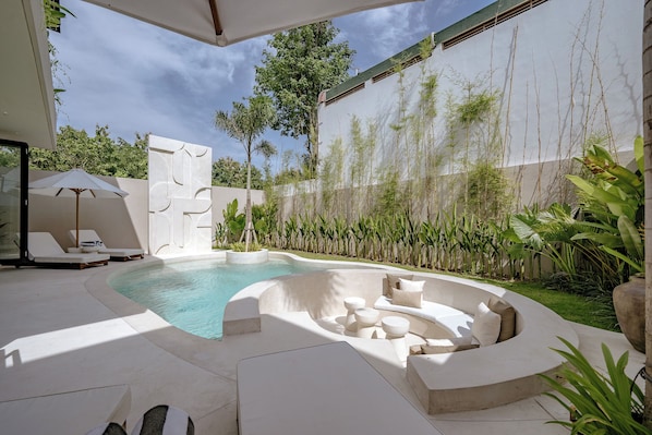 Piscina externa