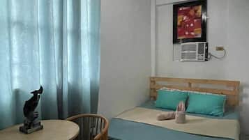 Habitación estándar | Escritorio, wifi gratis, ropa de cama