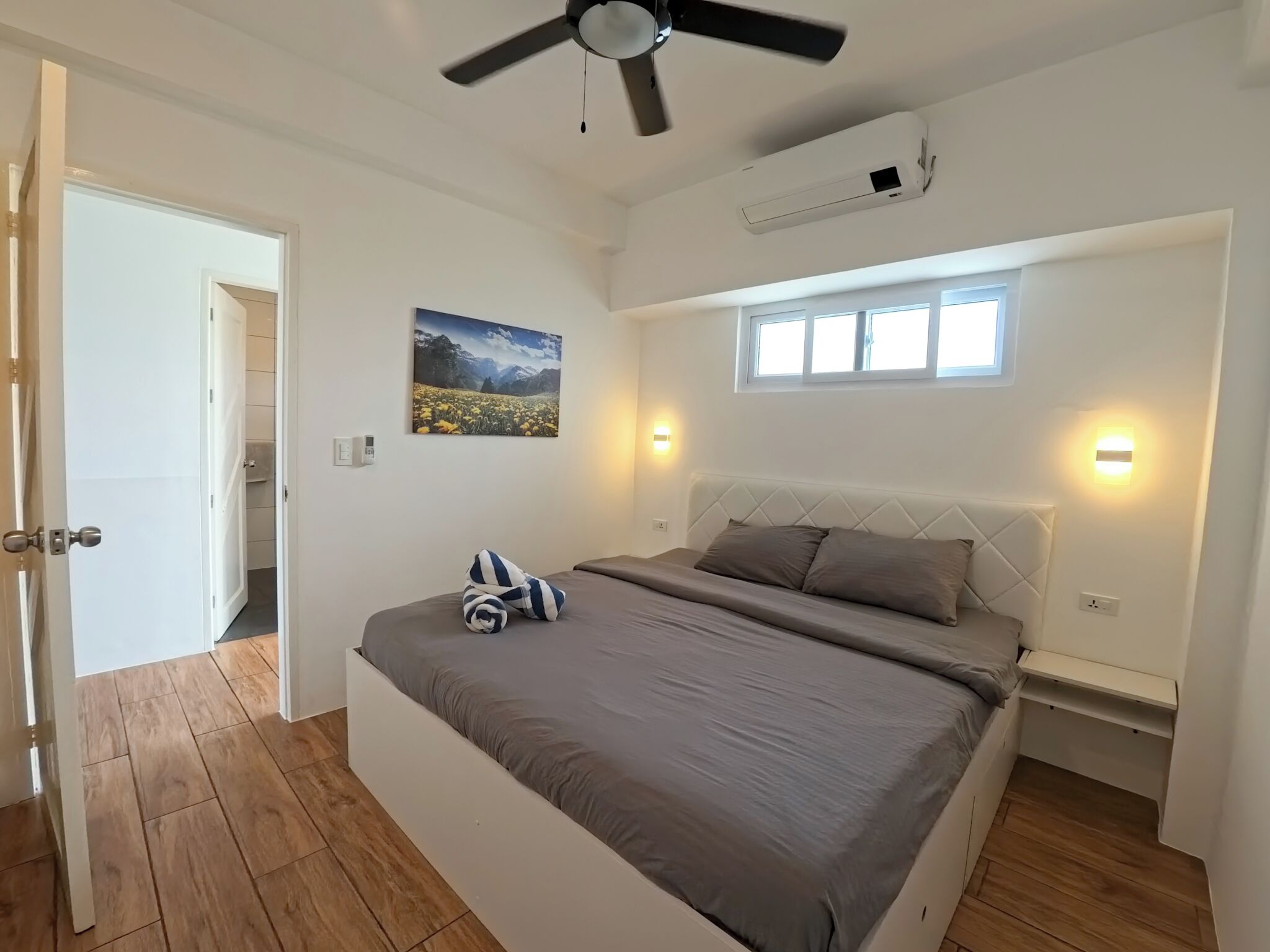 Doppia Deluxe, balcone, vista mare | Biancheria da letto di alta qualità, materassi in memory foam