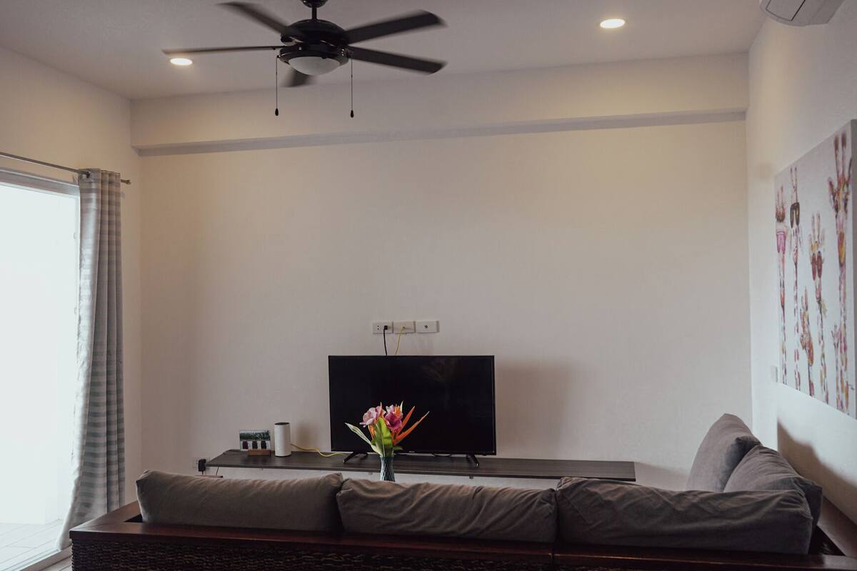Deluxe Apartment, Sea View | Premium bedding, memory-foam beds, desk, soundproofing
