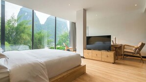Comfort Double Room | Pemandangan dari bilik