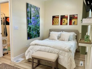 1 sovrum, skrivbord, gratis wi-fi och sängkläder