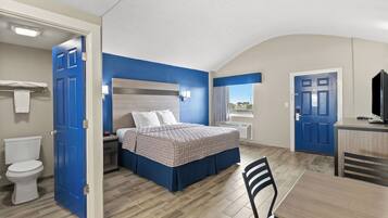 1 bedroom, bed sheets