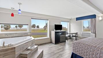 1 bedroom, bed sheets