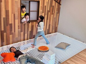 Children's area - Room1Close to Kumamoto Station Up to 8 people can stay here with family or friends / Kumamoto Kumamoto (Kumamoto)